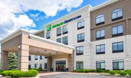 Holiday Inn Express  Suites   Indianapolis Northwest an IHG Hotel